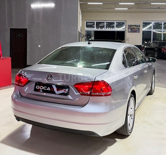 Volkswagen Passat 2012, 205,000 km - 2.5 l - Sumqayıt