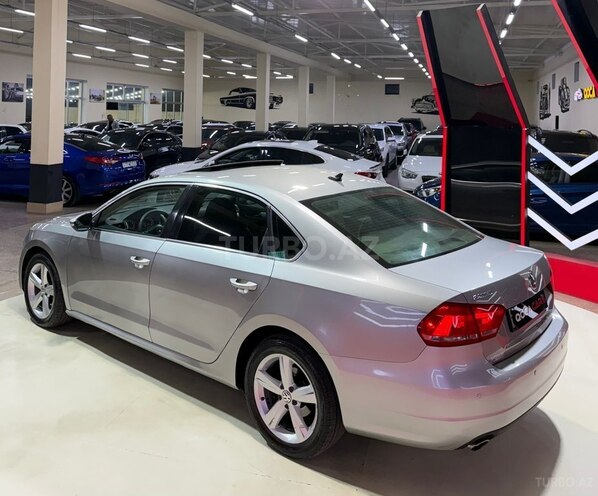 Volkswagen Passat 2012, 205,000 km - 2.5 l - Sumqayıt