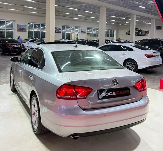Volkswagen Passat 2012, 205,000 km - 2.5 l - Sumqayıt