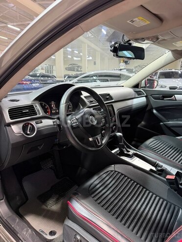 Volkswagen Passat 2012, 205,000 km - 2.5 l - Sumqayıt