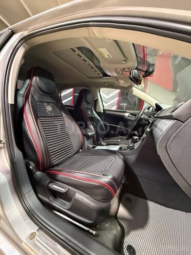 Volkswagen Passat 2012, 205,000 km - 2.5 l - Sumqayıt