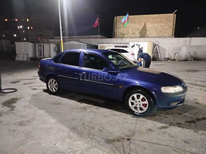 Opel Vectra 1996, 352,000 km - 1.8 l - Sumqayıt