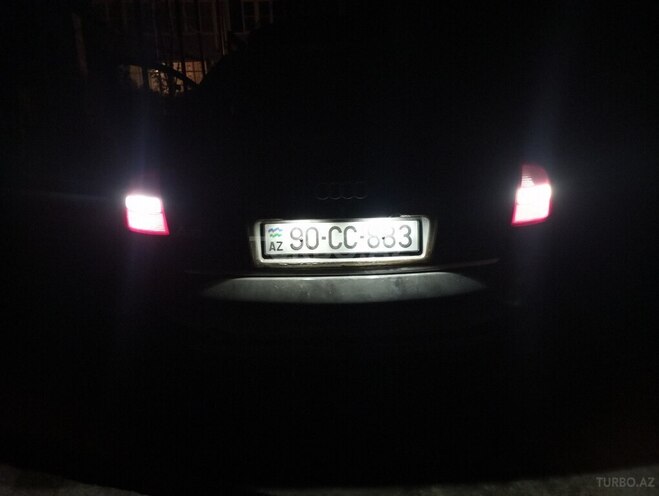 Audi A6 2001, 250,000 km - 2.4 l - Şəki