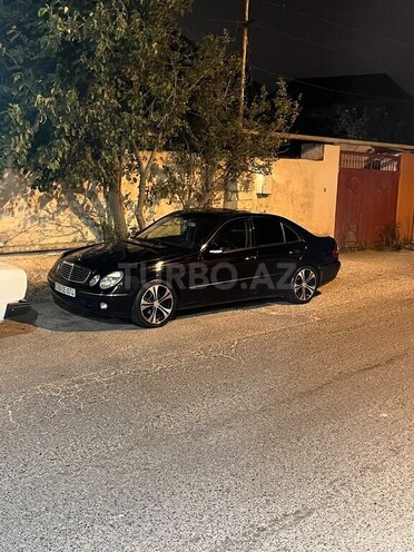 Mercedes E 270 2004, 304,000 km - 2.7 l - Bakı