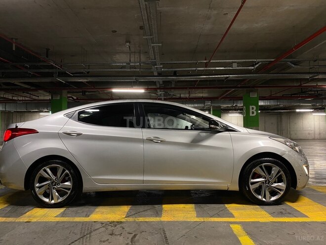 Hyundai Elantra 2011, 283,000 km - 1.8 л - Bakı