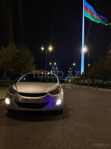 Hyundai Elantra 2011, 283,000 km - 1.8 л - Bakı