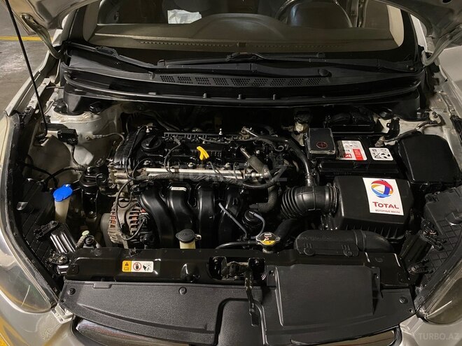 Hyundai Elantra 2011, 283,000 km - 1.8 л - Bakı