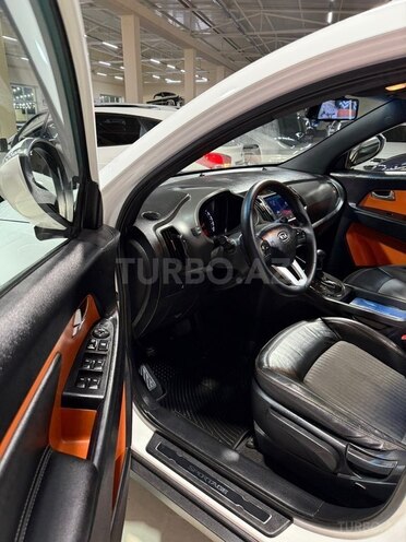 Kia Sportage 2011, 211,000 km - 2.0 л - Sumqayıt