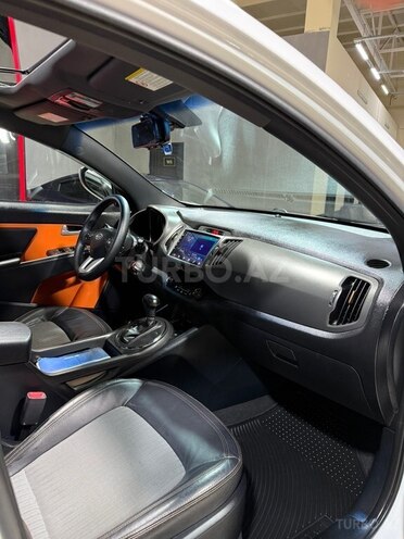 Kia Sportage 2011, 211,000 km - 2.0 л - Sumqayıt