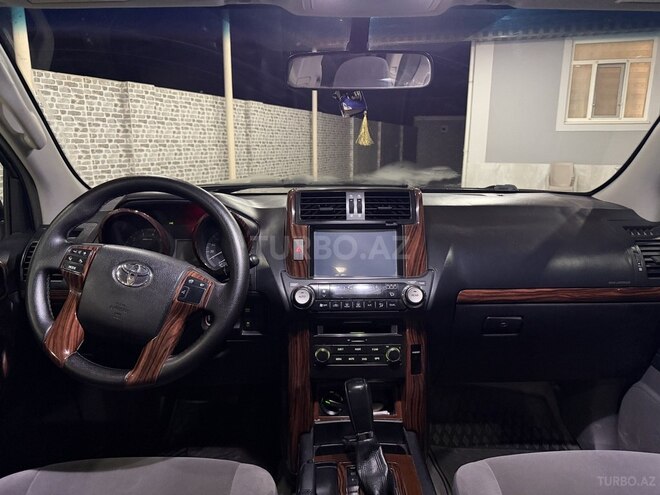 Toyota Land Cruiser Prado 2012, 300,000 km - 2.7 л - Bakı
