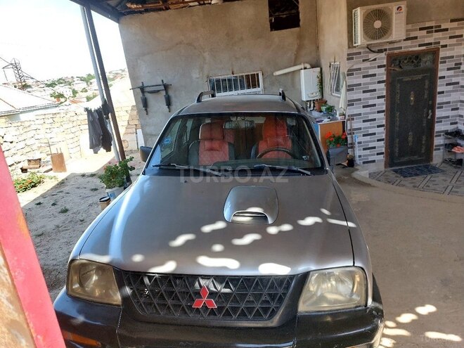Mitsubishi L200 2003, 500,000 km - 2.5 l - Bakı