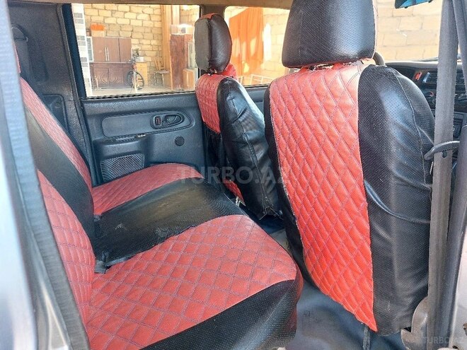 Mitsubishi L200 2003, 500,000 km - 2.5 l - Bakı