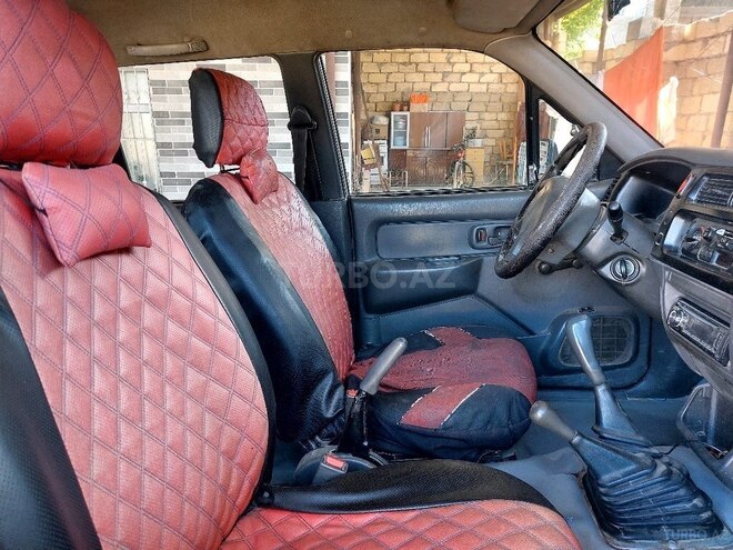 Mitsubishi L200 2003, 500,000 km - 2.5 l - Bakı