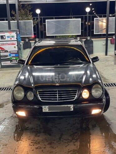 Mercedes E 220 1999, 486,700 km - 2.2 l - Gəncə