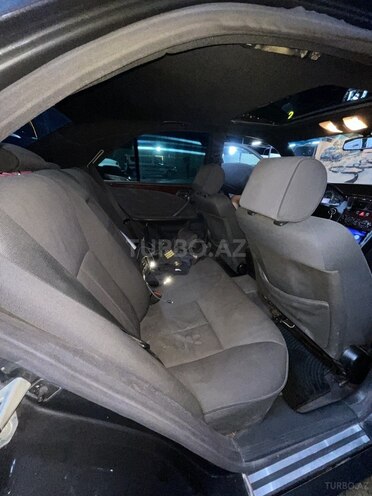 Mercedes E 220 1999, 486,700 km - 2.2 l - Gəncə
