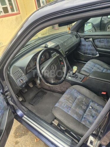 Mercedes C 180 1996, 336,000 km - 1.8 l - Masallı