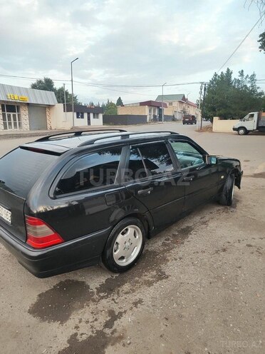 Mercedes C 180 1999, 550,000 km - 1.8 l - Qazax