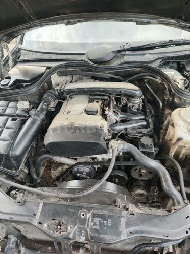 Mercedes C 180 1999, 550,000 km - 1.8 l - Qazax