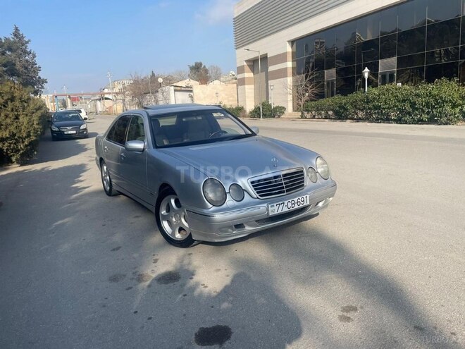 Mercedes E 220 1999, 384,000 km - 2.2 l - Bakı