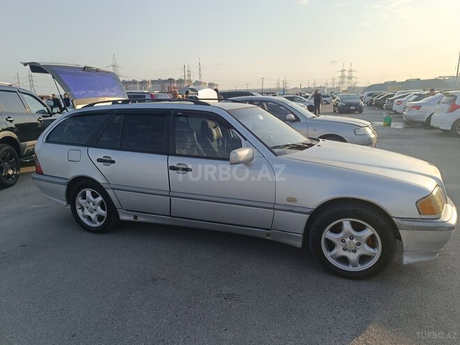 Mercedes C 180 1998, 300,000 km - 1.8 l - Bakı