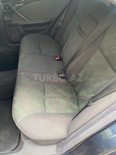 Mercedes E 240 1999, 386,000 km - 2.4 л - Bakı