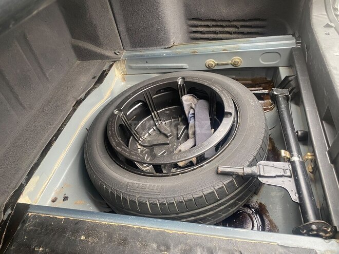 Mercedes E 240 1999, 386,000 km - 2.4 л - Bakı