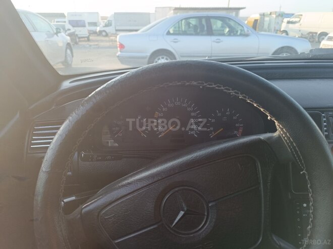 Mercedes C 180 1998, 300,000 km - 1.8 l - Bakı