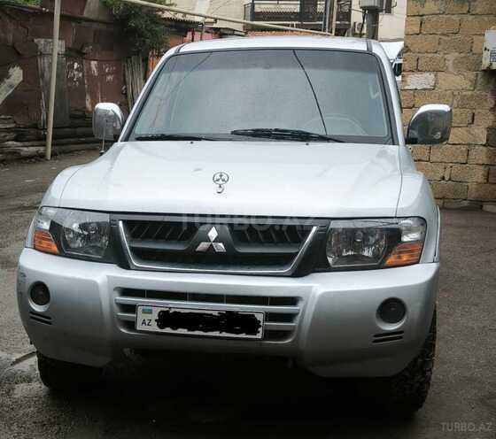 Mitsubishi Pajero 2003, 293,500 km - 3.0 l - Bakı