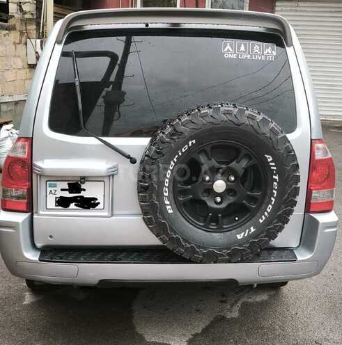 Mitsubishi Pajero 2003, 293,500 km - 3.0 l - Bakı