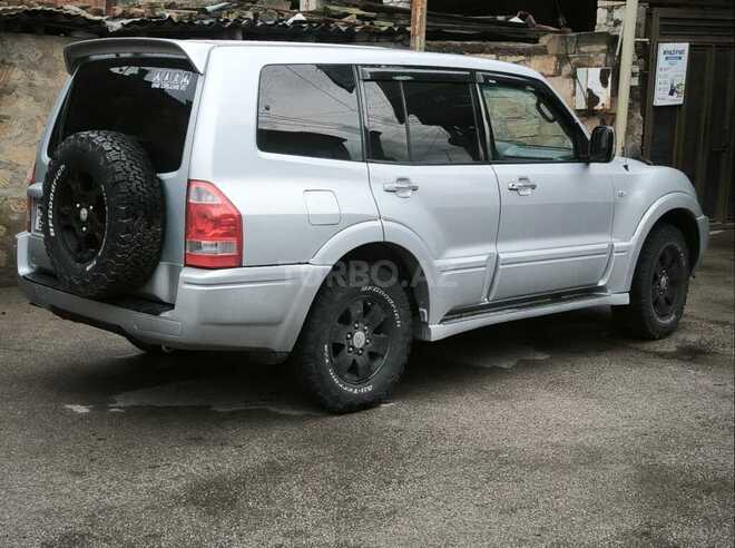 Mitsubishi Pajero 2003, 293,500 km - 3.0 l - Bakı