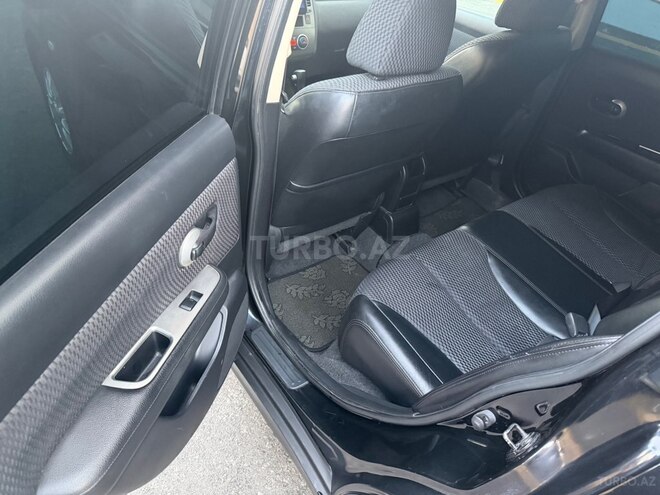 Nissan Tiida 2011, 266,368 km - 1.5 l - Bakı