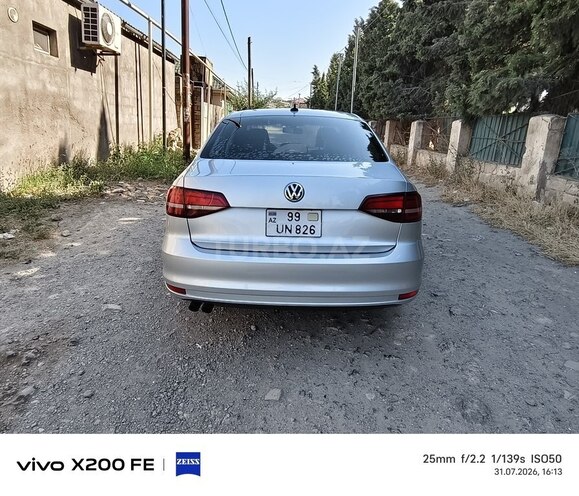 Volkswagen Jetta 2015, 232,307 km - 1.8 l - Bakı