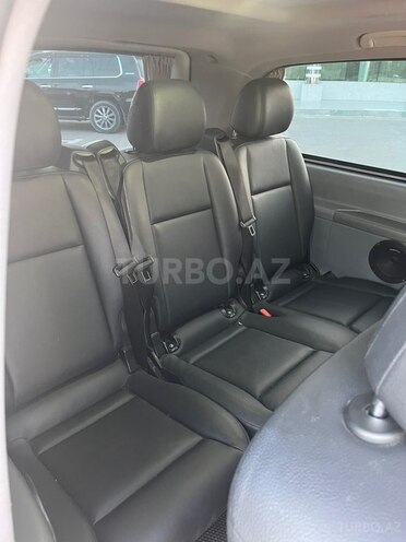 Mercedes  2010, 296,500 km - 2.1 l - Bakı