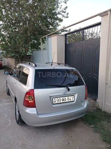 Toyota Corolla 2005, 300,000 km - 1.4 l - Bakı