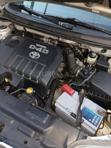 Toyota Corolla 2005, 300,000 km - 1.4 l - Bakı
