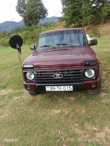 LADA (VAZ) Niva 2013, 220,000 km - 1.7 l - Astara