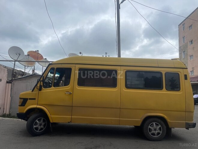 Mercedes 208 D 1991, 222,252 km - 2.3 л - Qazax
