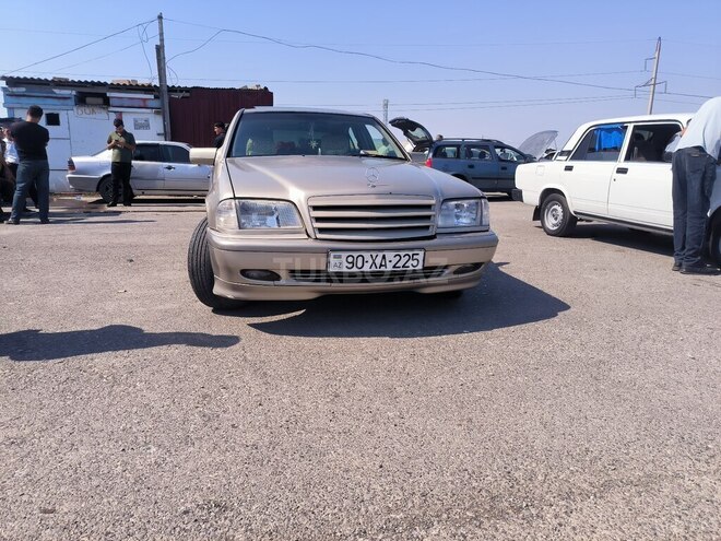 Mercedes C 220 1996, 390,587 km - 2.2 л - Bakı