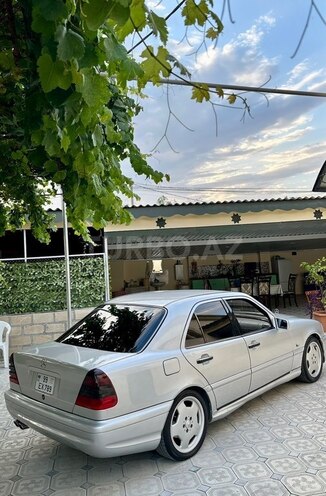 Mercedes C 240 1997, 379,000 km - 2.4 l - Kürdəmir