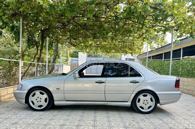 Mercedes C 240 1997, 379,000 km - 2.4 l - Kürdəmir