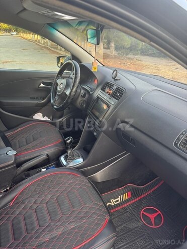 Volkswagen Polo 2012, 312,800 km - 1.6 l - Sumqayıt