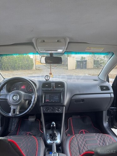 Volkswagen Polo 2012, 312,800 km - 1.6 l - Sumqayıt