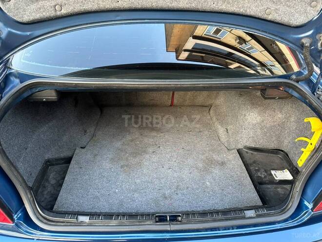 BMW 318 2002, 288,000 km - 2.0 l - Bakı
