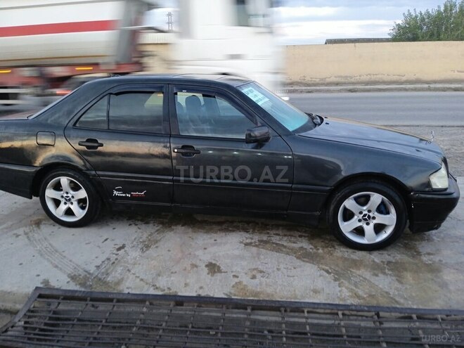 Mercedes C 180 1994, 385,233 km - 1.8 l - Sabirabad