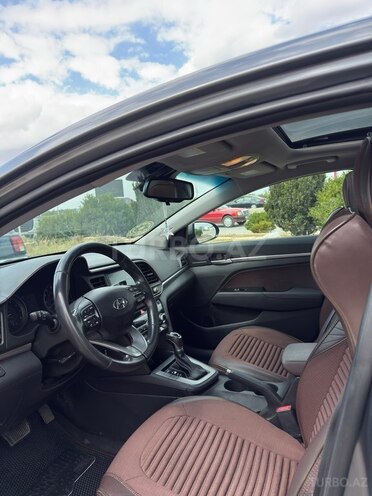 Hyundai Elantra 2019, 138,412 km - 2.0 l - Bakı