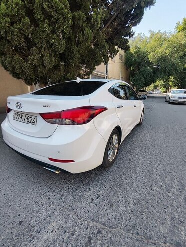 Hyundai Avante 2015, 143,700 km - 1.6 л - Bakı