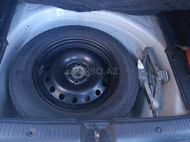 Toyota Corolla 2006, 200,130 km - 1.4 l - Bakı