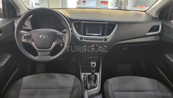 Hyundai Accent 2018, 114,000 km - 1.6 л - Mingəçevir