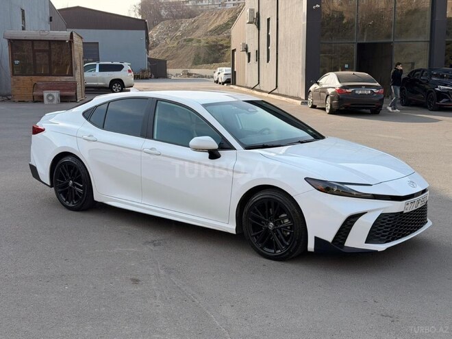 Toyota Camry 2025, 39,250 km - 2.5 l - Bakı