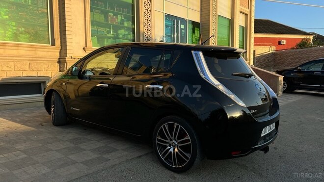 Nissan Leaf 2011, 94,875 km - 0.0 l - Şirvan